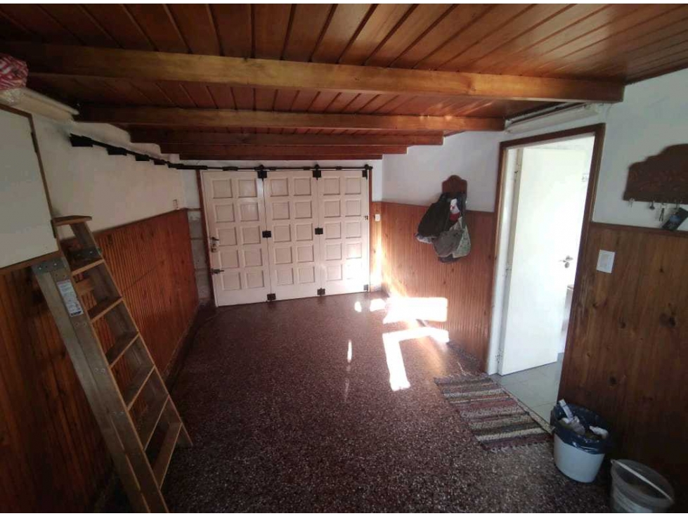 Hermosa Casa de 4 ambientes. Barrio Caisamar!!! - 3