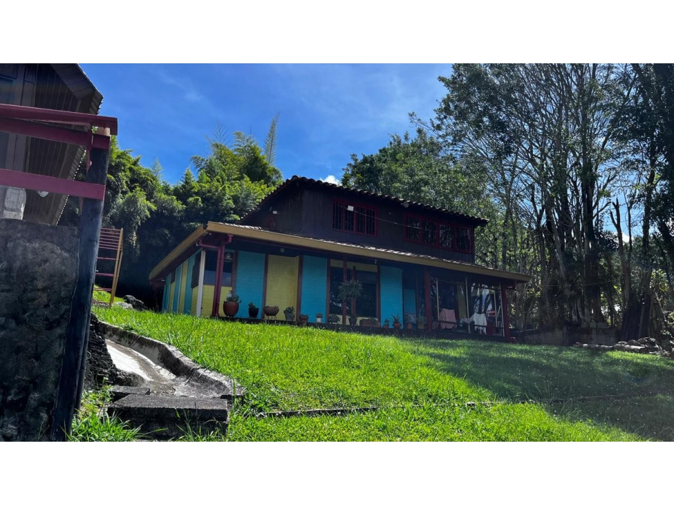 HERMOSA CASA DE CAMPO CON VISTA A TODO EL VALLE DE ABURRÁ - SAN FÉLIX — foto 2