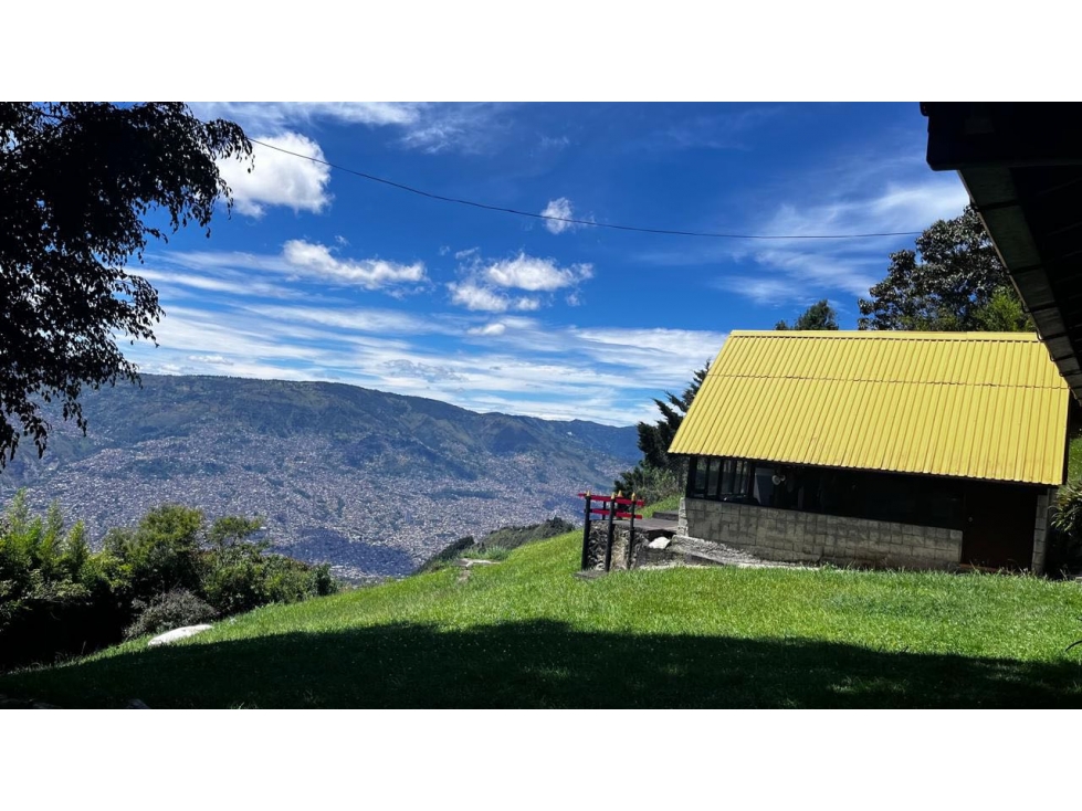 HERMOSA CASA DE CAMPO CON VISTA A TODO EL VALLE DE ABURRÁ - SAN FÉLIX — foto 3