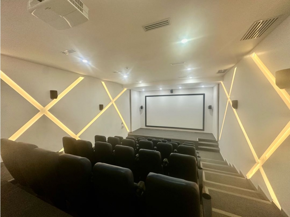 HERMOSA CASA DE DOS NIVELES EN VENTA EN VILLA CAMPESTRE. De lujo — foto 3
