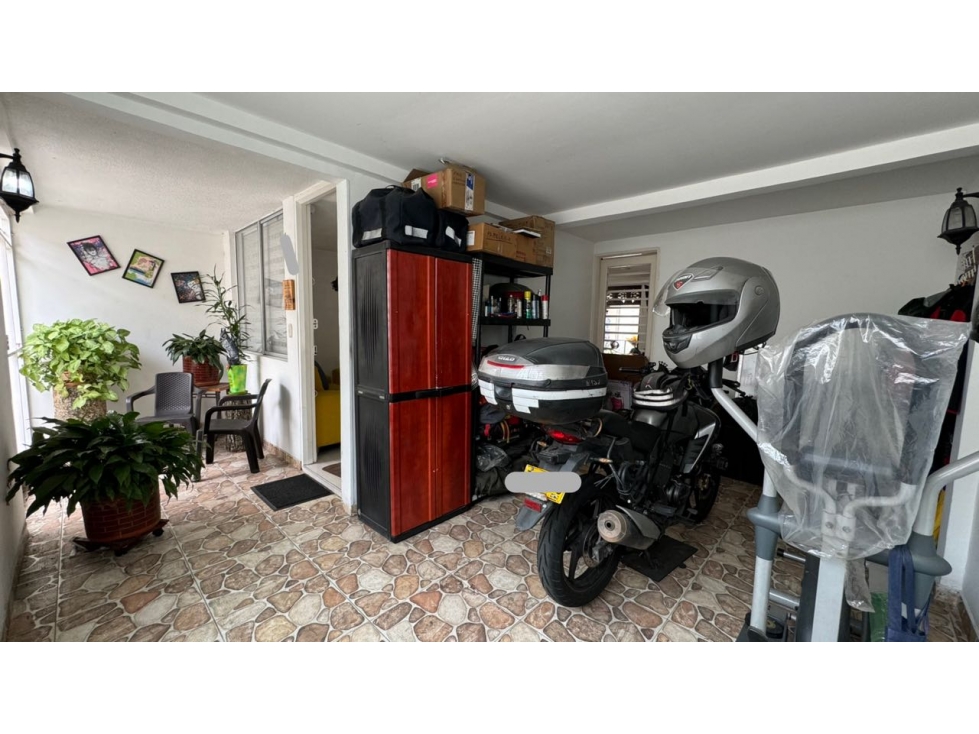 Hermosa casa de dos pisos en venta Barrio Santa Ana Palmira Valle — foto 4