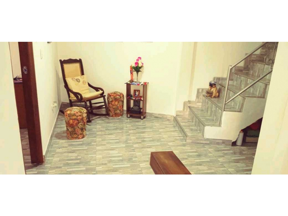 CASA DE TRES PLANTAS EN VENTA EN RIOSUCIO, CALDAS - 2