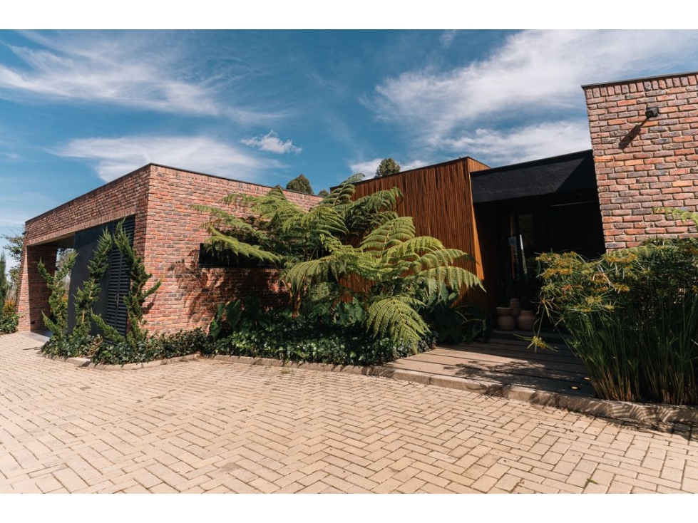 HERMOSA CASA DE UN NIVEL | ALTO DE LAS PALMAS | ENVIGADO — foto 4