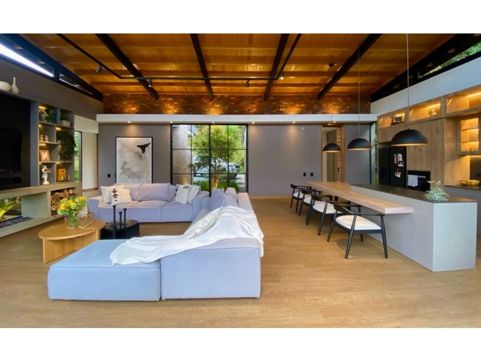 Hermosa casa de un nivel en Parcelacion en El Retio — foto 2