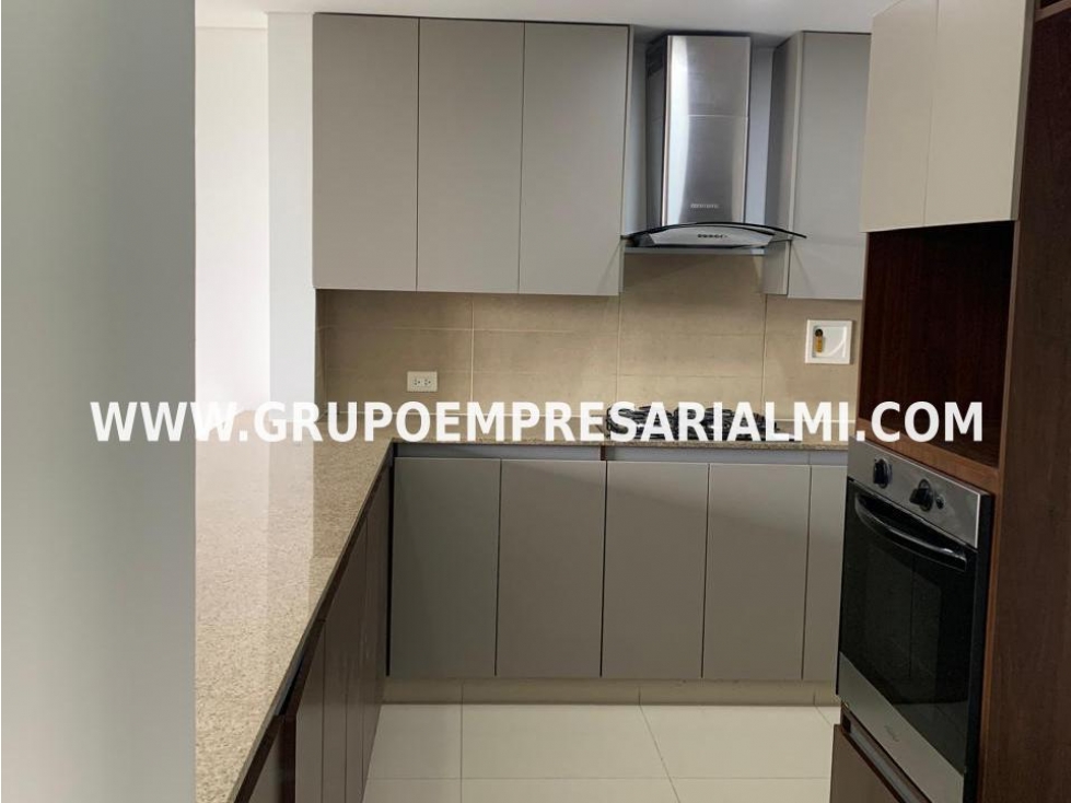 HERMOSA CASA EN ARRIENDO - SECTOR ZÚÑIGA COD: 30167 - 4