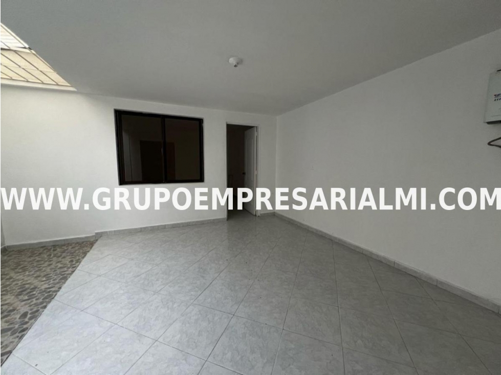 HERMOSA CASA EN ARRIENDO - SECTOR CONQUISTADORES COD: 30558 — foto 3