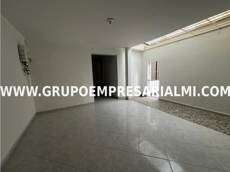 HERMOSA CASA EN ARRIENDO - SECTOR CONQUISTADORES COD: 30558 — foto 5