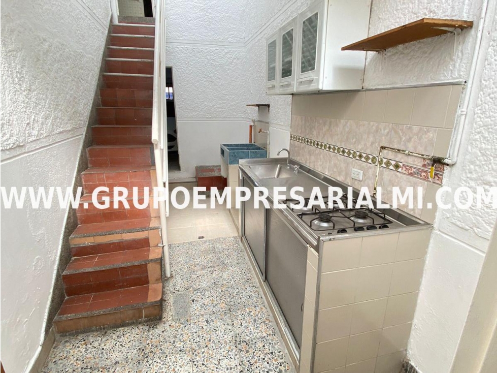 HERMOSA CASA EN ARRIENDO - SECTOR SANTA TERESITA COD: 30836 — foto 4