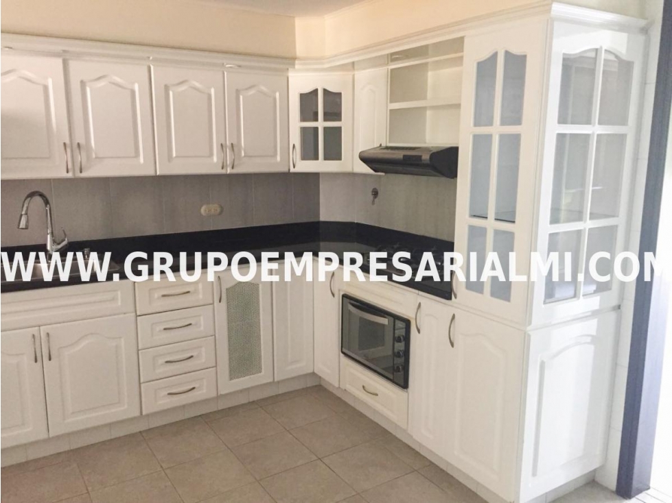 HERMOSA CASA EN ARRIENDO - SECTOR SAN JOSE COD: 30612 - 2