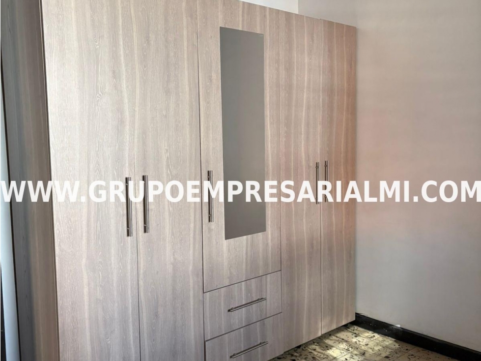 HERMOSA CASA EN ARRIENDO - SECTOR LA DOCTORA COD: 33091 - 6