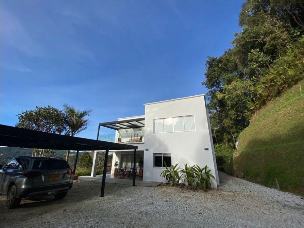 Hermosa Casa en el Alto de Las Palmas — foto 3