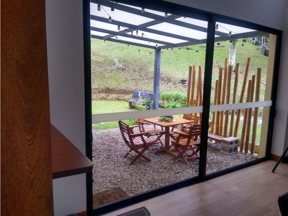 HERMOSA CASA EN EL ESCOBERO PARTE ALTA UN SOLO NIVEL — foto 4