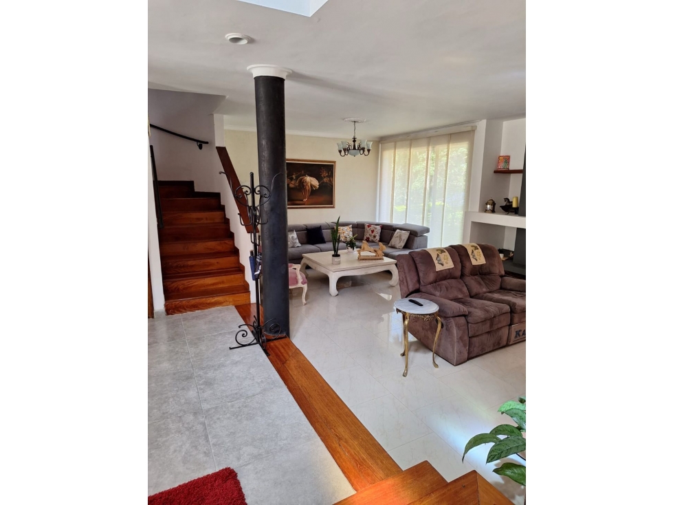 HERMOSA CASA EN EL POBLADO SECTOR LA COLA DEL ZORRO JARDÍN INTERNO — foto 5