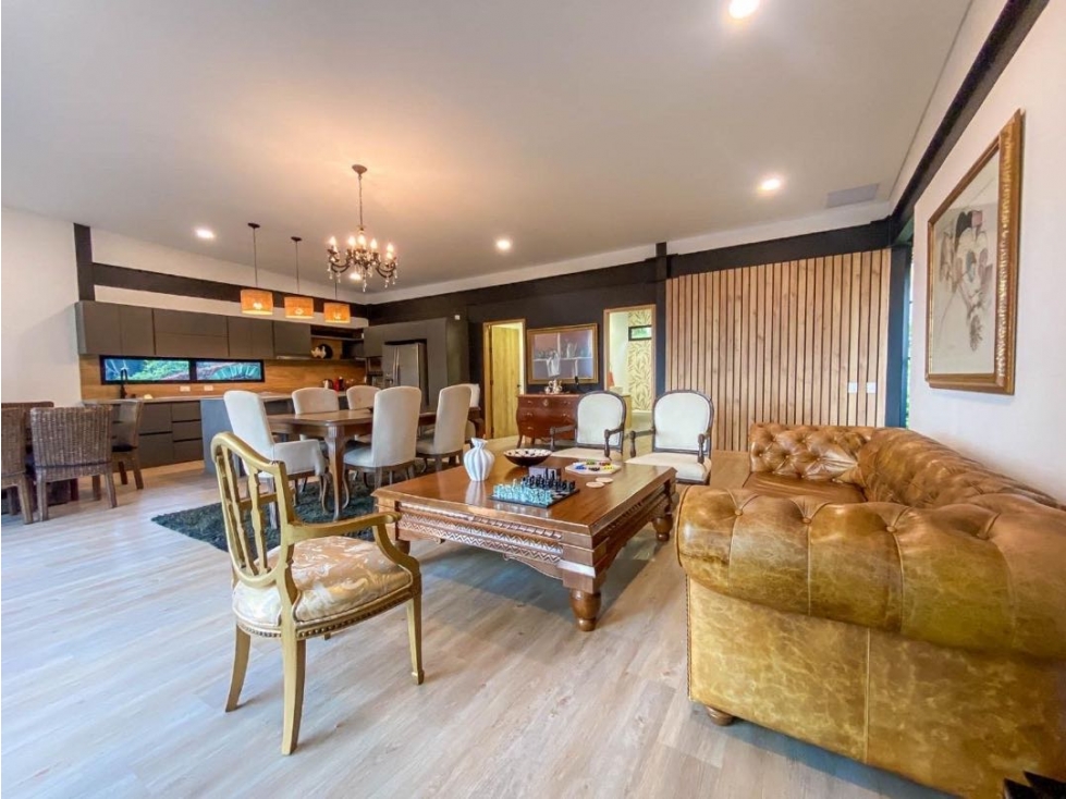 HERMOSA CASA EN EL POBLADO SECTOR LAS PALMAS PARTE MEDIA CERCA A TODO — foto 4