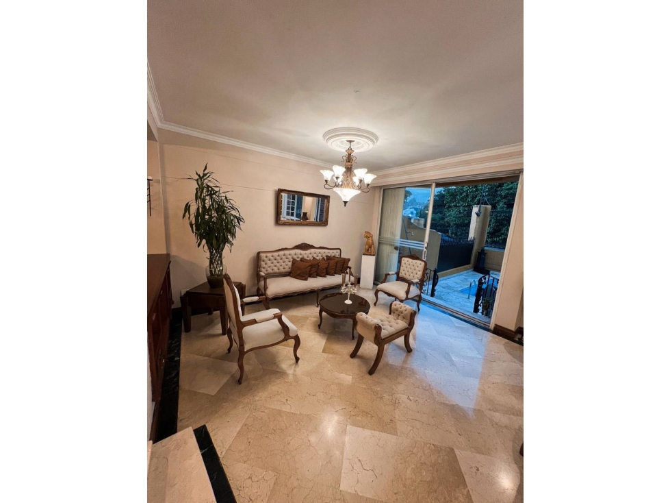 HERMOSA CASA EN ENVIGADO LOMA DEL ESCOBERO CON PISCINA PRIVADA — foto 6