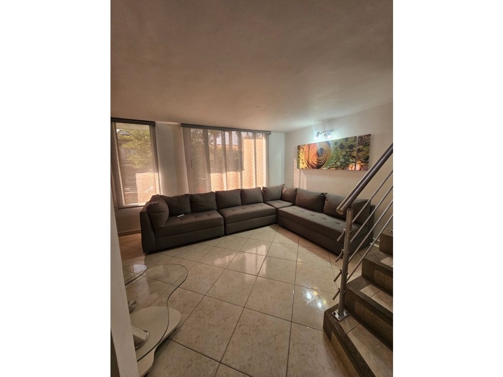 HERMOSA CASA EN ENVIGADO LOMA DE LAS BRUJAS UNIDAD COMPLETA — foto 2