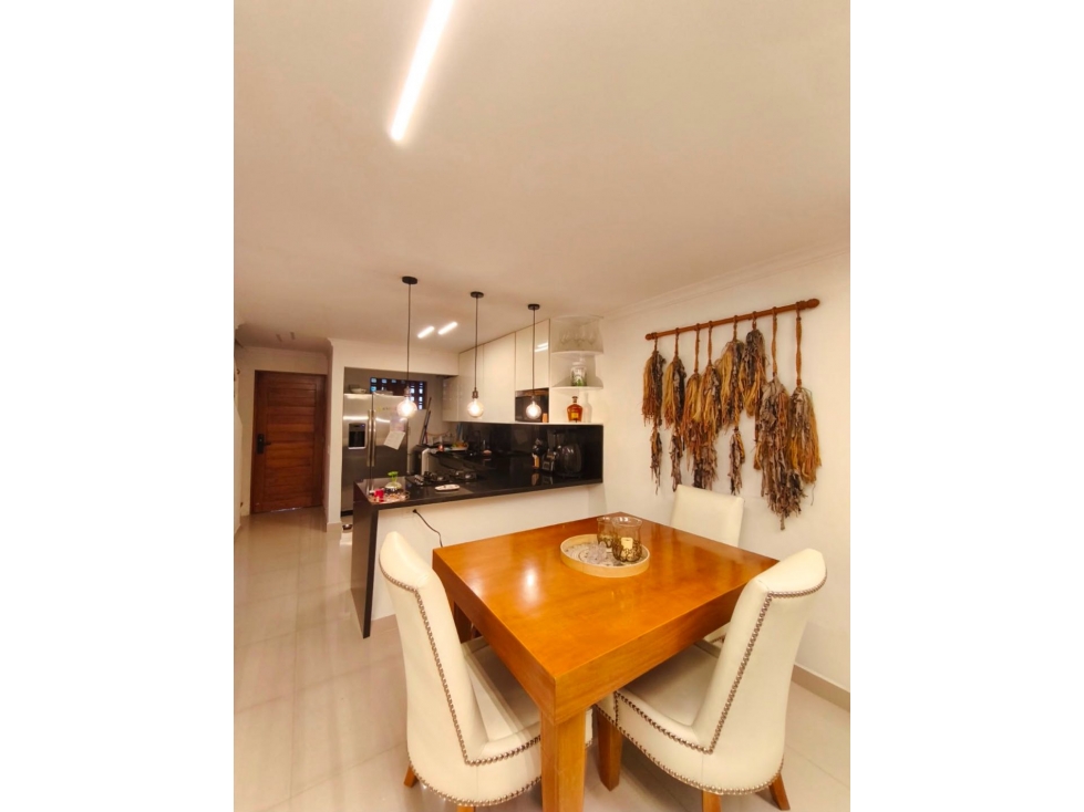HERMOSA CASA EN ENVIGADO SECTOR CAMINO VERDE CERCA A TODO — foto 3