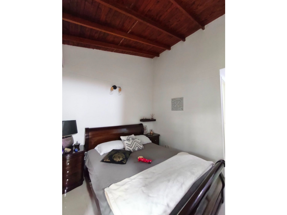 HERMOSA CASA EN ENVIGADO SECTOR CAMINO VERDE CERCA A TODO — foto 5