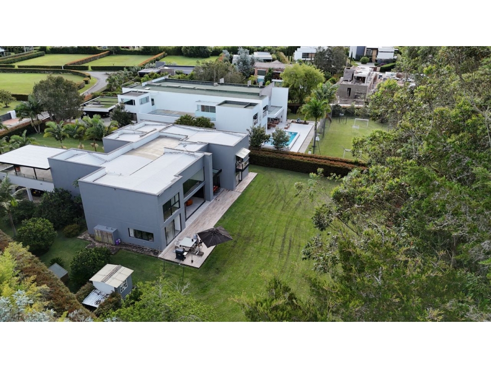 Hermosa casa en exclusiva parcelación cerca al club Llanogrande! — foto 4