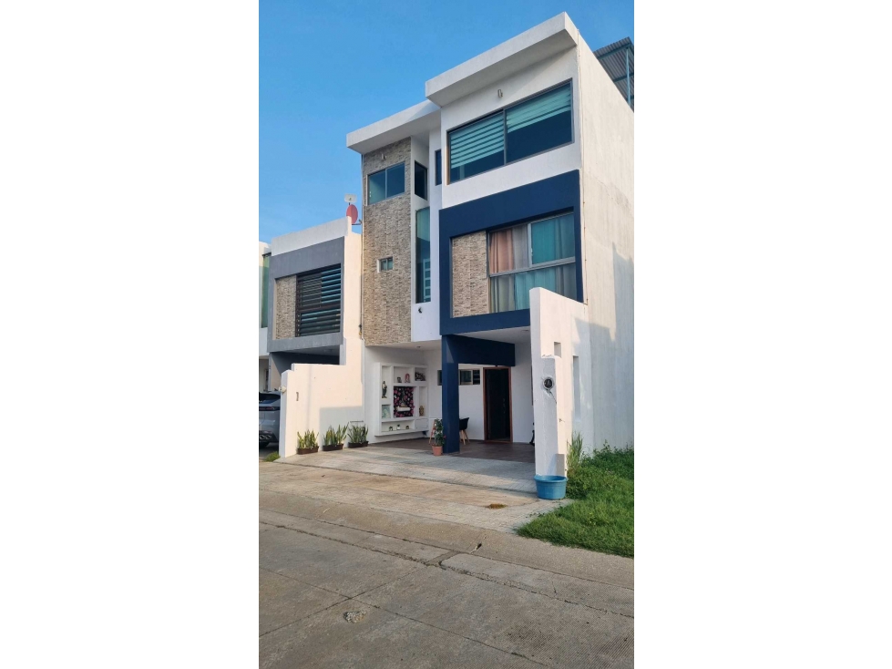 Hermosa Casa en Fracc San Jose, R/A Sabina. — foto 2