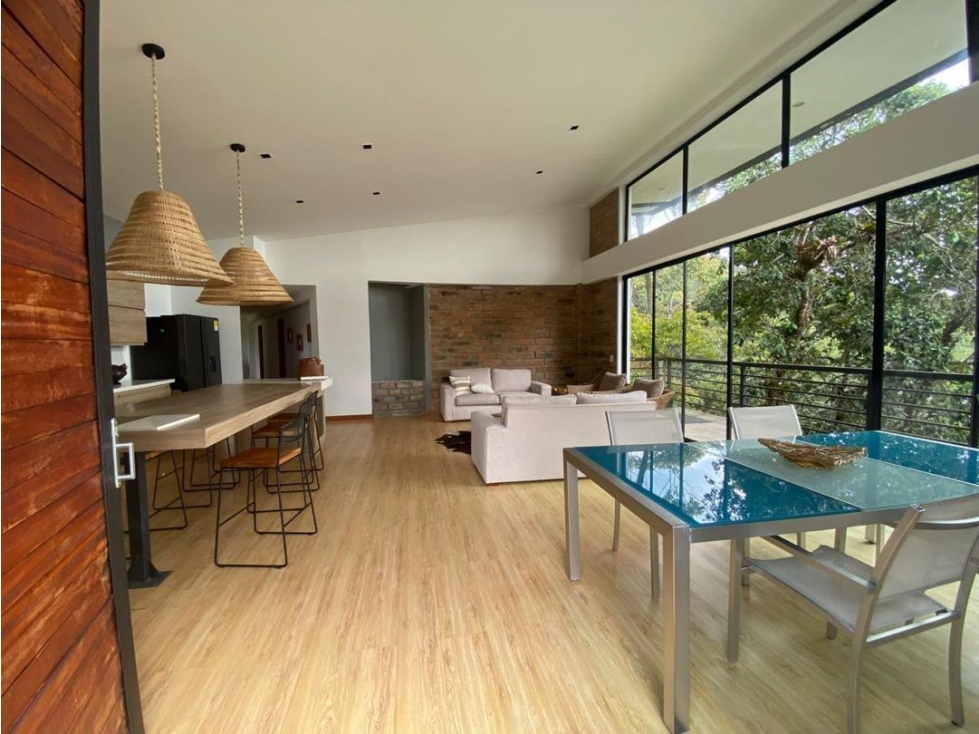 Hermosa casa en la naturaleza en El Retiro sector Pantanillo — foto 3