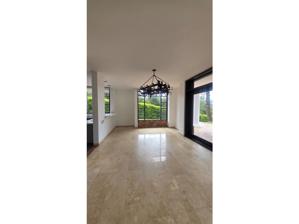 HERMOSA CASA EN LLANO GRANDE VENTA O ALQUILER MUY CAMPESTRE - 5