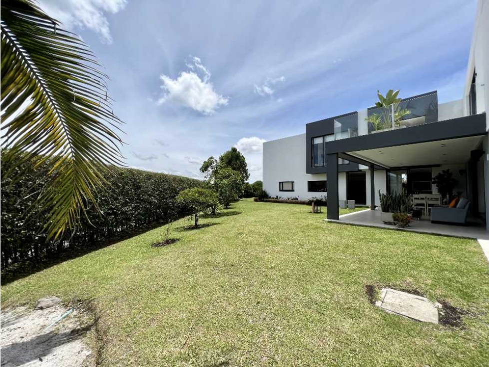 CASA CAMPESTRE LLANOGRANDE