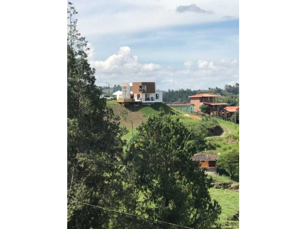 HERMOSA CASA EN MARINILLA — foto 2