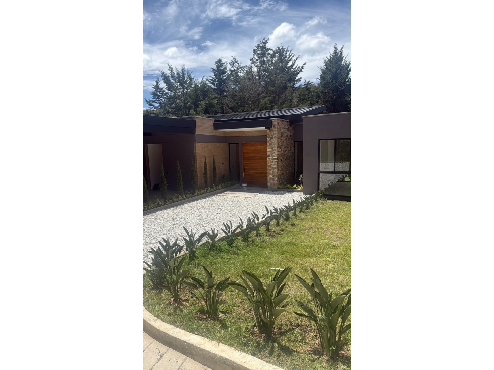 Hermosa casa en parcelación en Llanogrande - 4