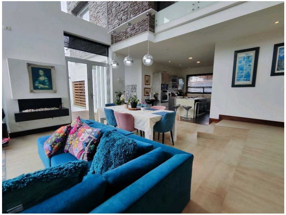 Hermosa casa en Loma del Escobero Alto (*) — foto 3