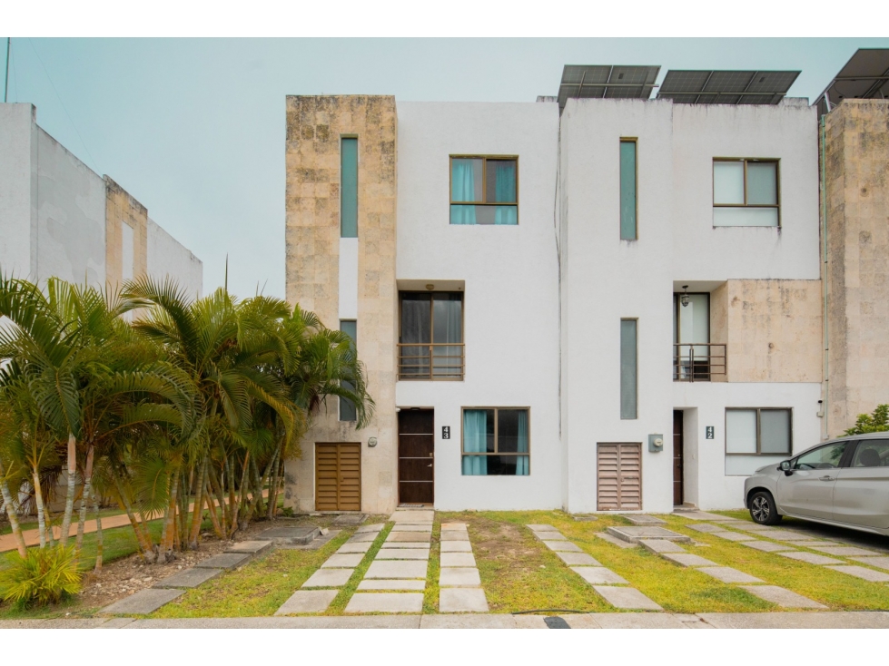 Hermosa casa en renta en Playa del Carmen