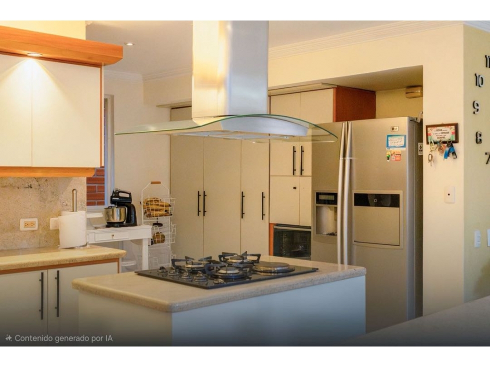HERMOSA CASA EN SABANETA LOMA SAN JOSÉ AMPLIA Y MODERNA UNIDAD CERRADA — foto 3