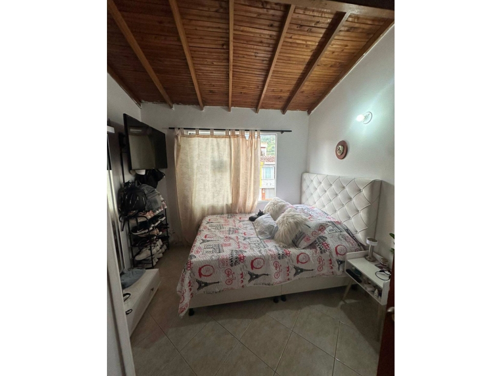 HERMOSA CASA EN SAN ANTONIO DE PRADO PARTE BAJA TOTALMENTE REMODELADA — foto 6