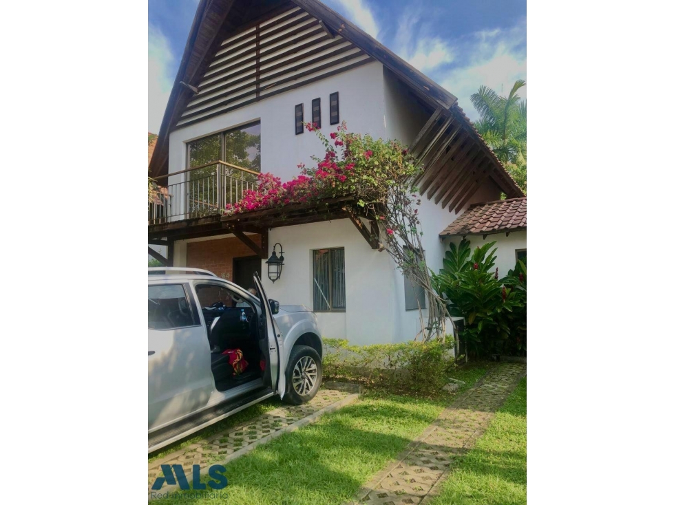 Hermosa casa en Santa fe de Antioquia(MLS#252072) - 3
