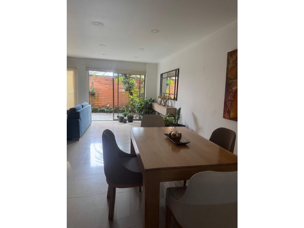 HERMOSA CASA EN SURAMÉRICA CERCA AL MALL PRINCIPAL — foto 4