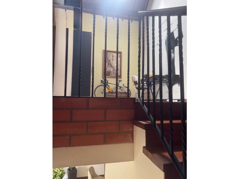 HERMOSA CASA EN SURAMÉRICA CERCA AL MALL PRINCIPAL — foto 6