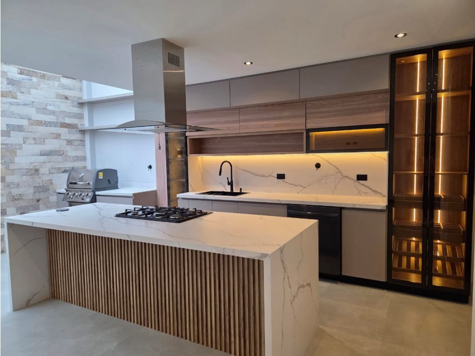 Hermosa casa en unidad cerrada sector Gualanday Rionegro — foto 3