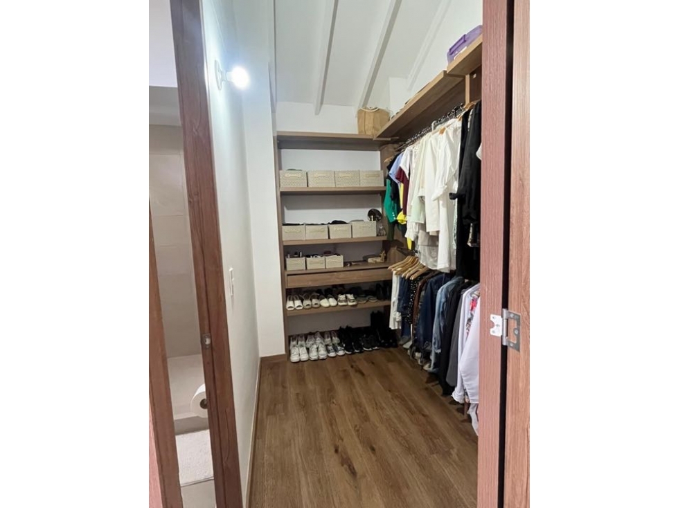 Hermosa casa en urbanización cerrada — foto 5