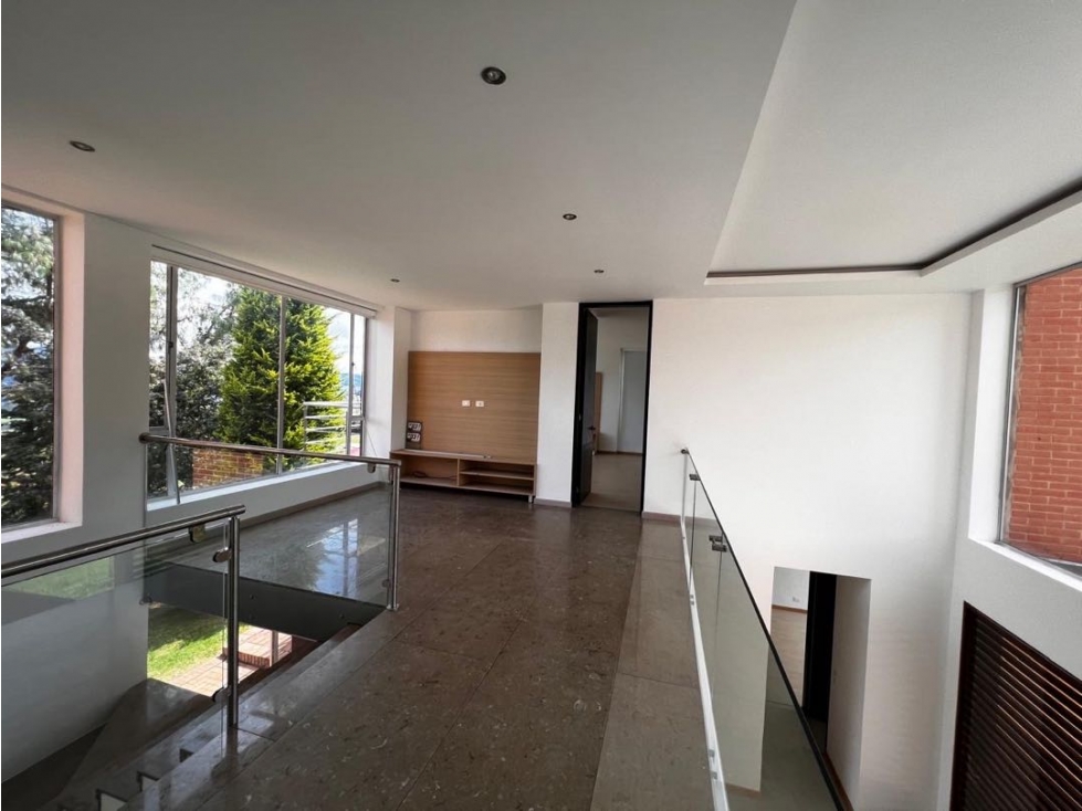 Hermosa Casa en venta - 4