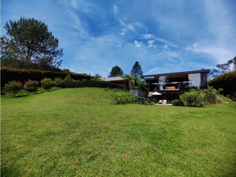 HERMOSA CASA EN VENTA. ALTO DE ESCOBERO — foto 5