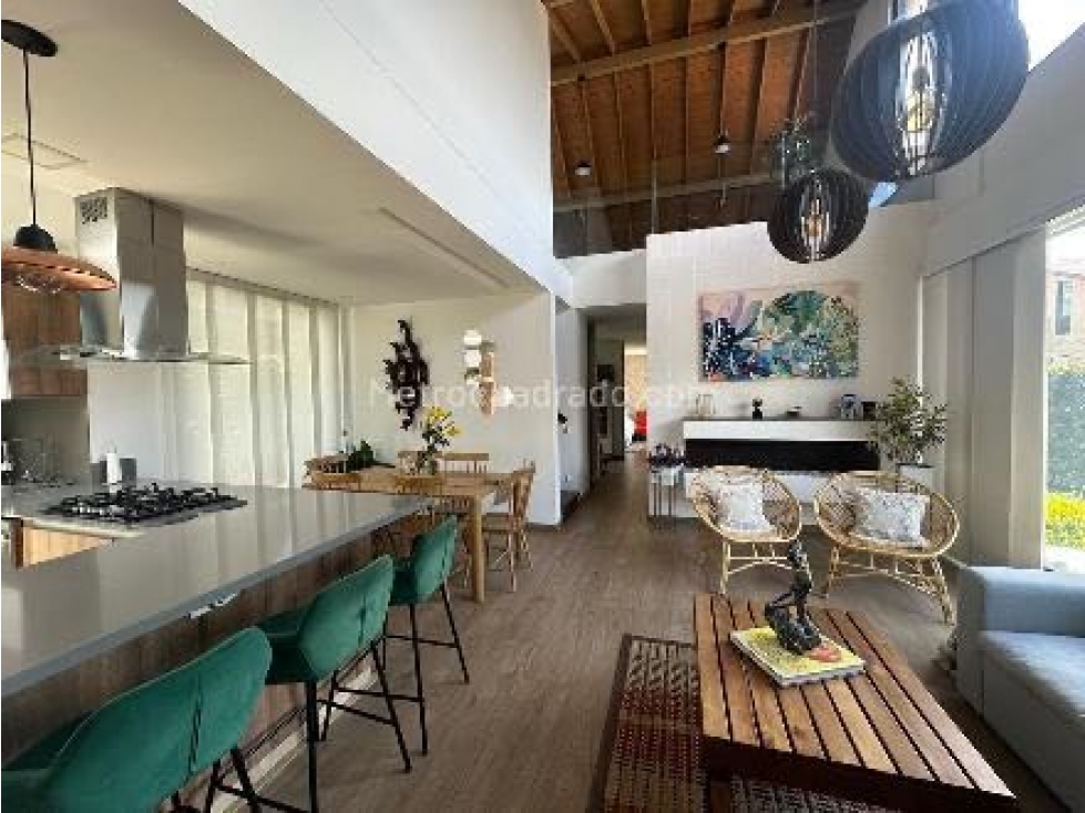 HERMOSA CASA EN VENTA CAJICA UN PISO