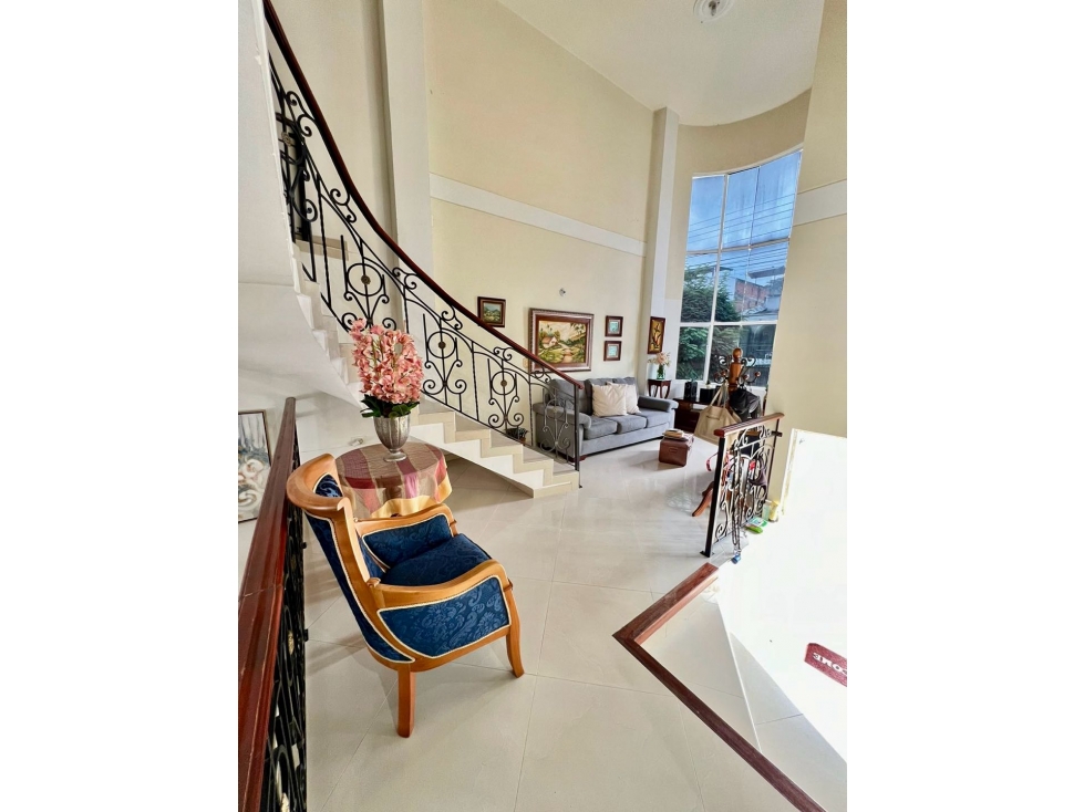 Hermosa casa en venta con piscina - Barrio Las Mercedes Palmira Valle — foto 4