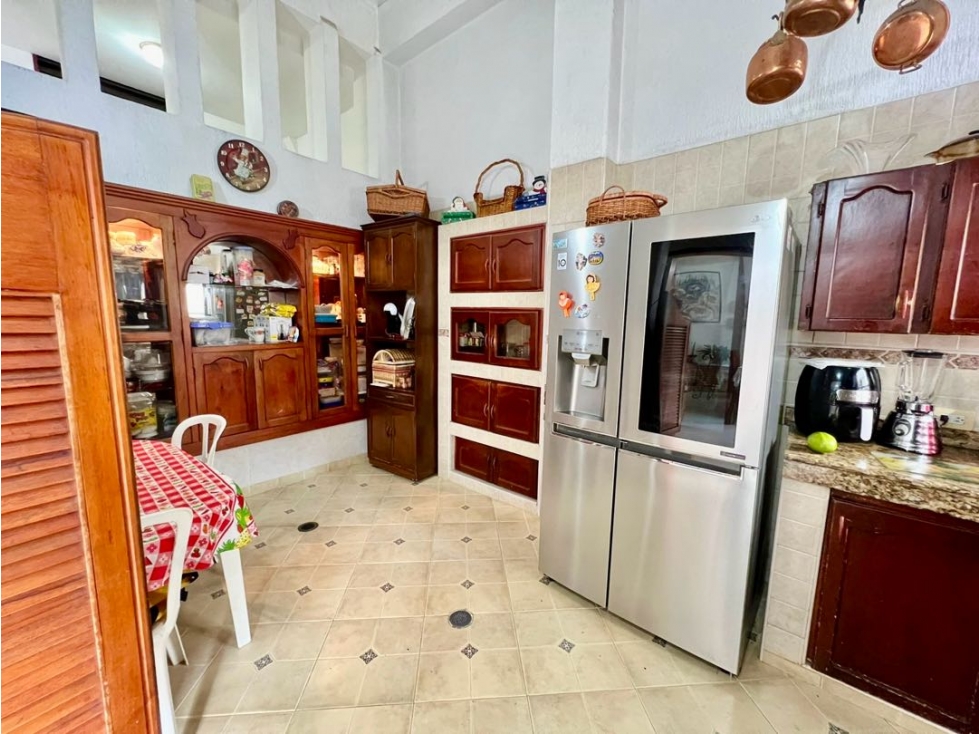Hermosa casa en venta con piscina - Barrio Las Mercedes Palmira Valle — foto 5