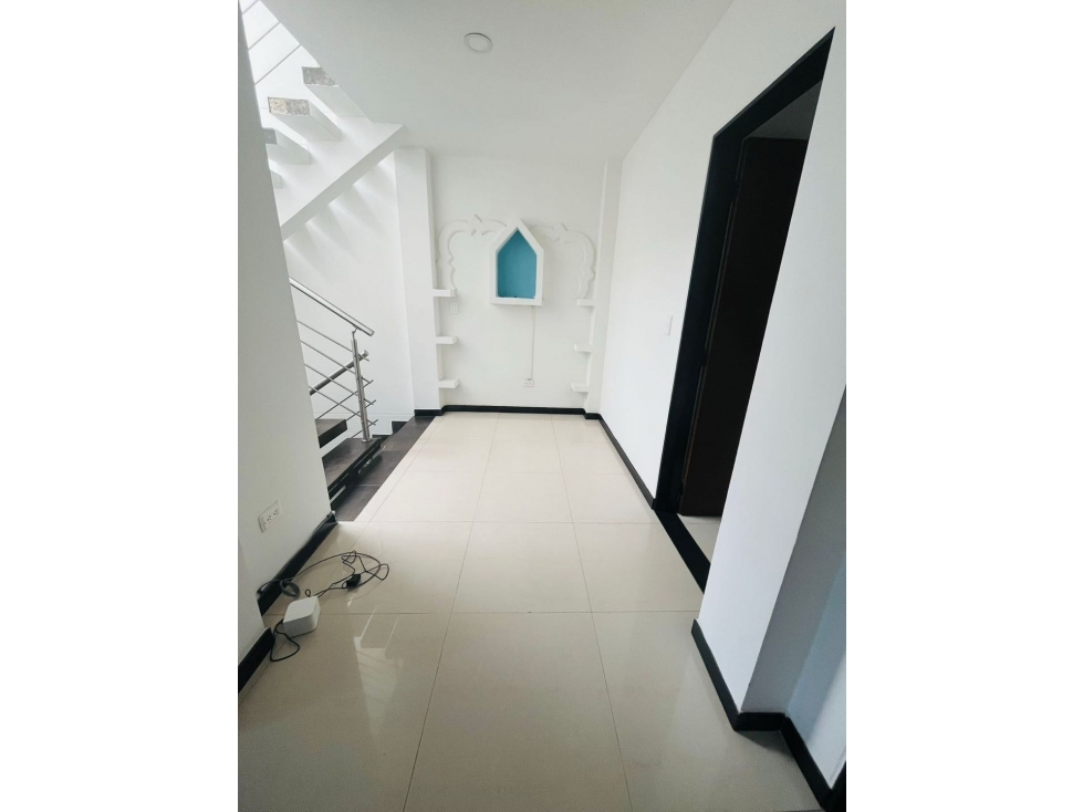 HERMOSA CASA EN VENTA CONJUNTO CERRADO VALLE DE LOS GUARATAROS-YOPAL — foto 2