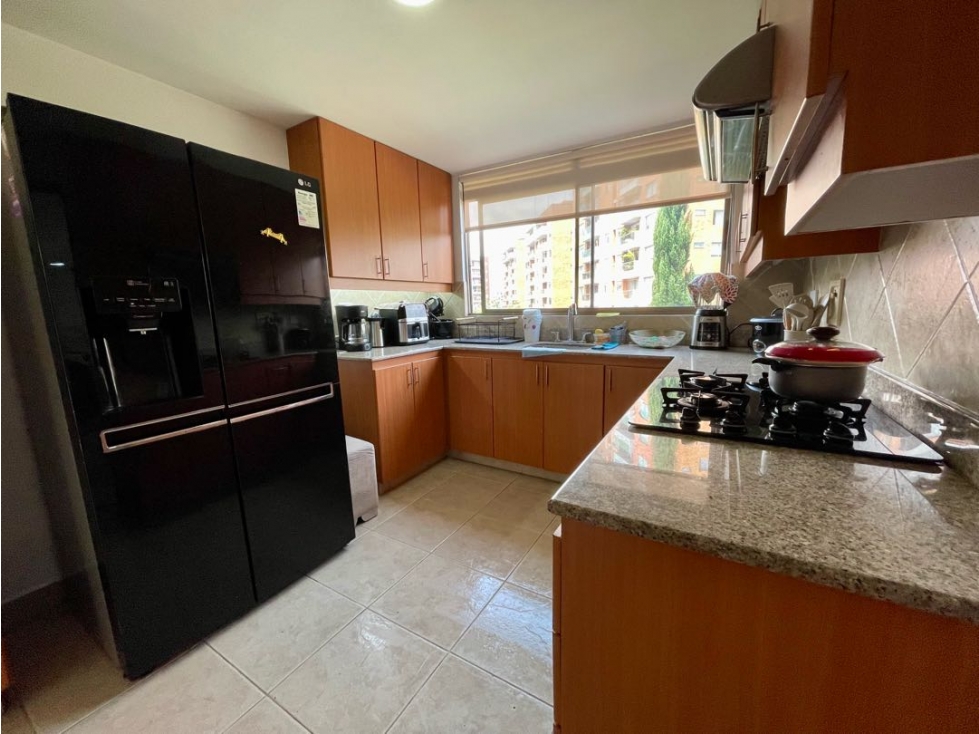 Hermosa casa en venta de 164m² en envigado sector loma del chocho — foto 4