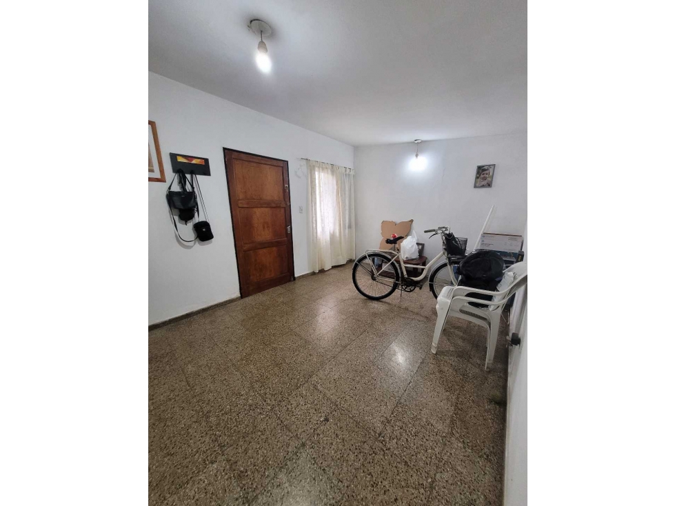 Hermosa casa en venta en B° Poeta Lugones - 6