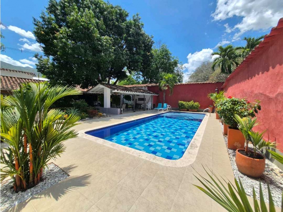 Hermosa casa en venta en CENTRO HISTÓRICO DE SANTA FÉ DE ANTIOQUIA — foto 2