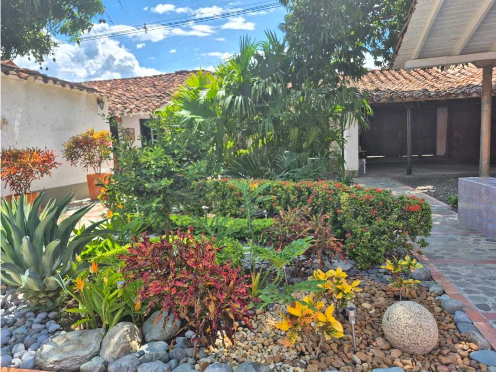 Hermosa casa en venta en CENTRO HISTÓRICO DE SANTA FÉ DE ANTIOQUIA — foto 6