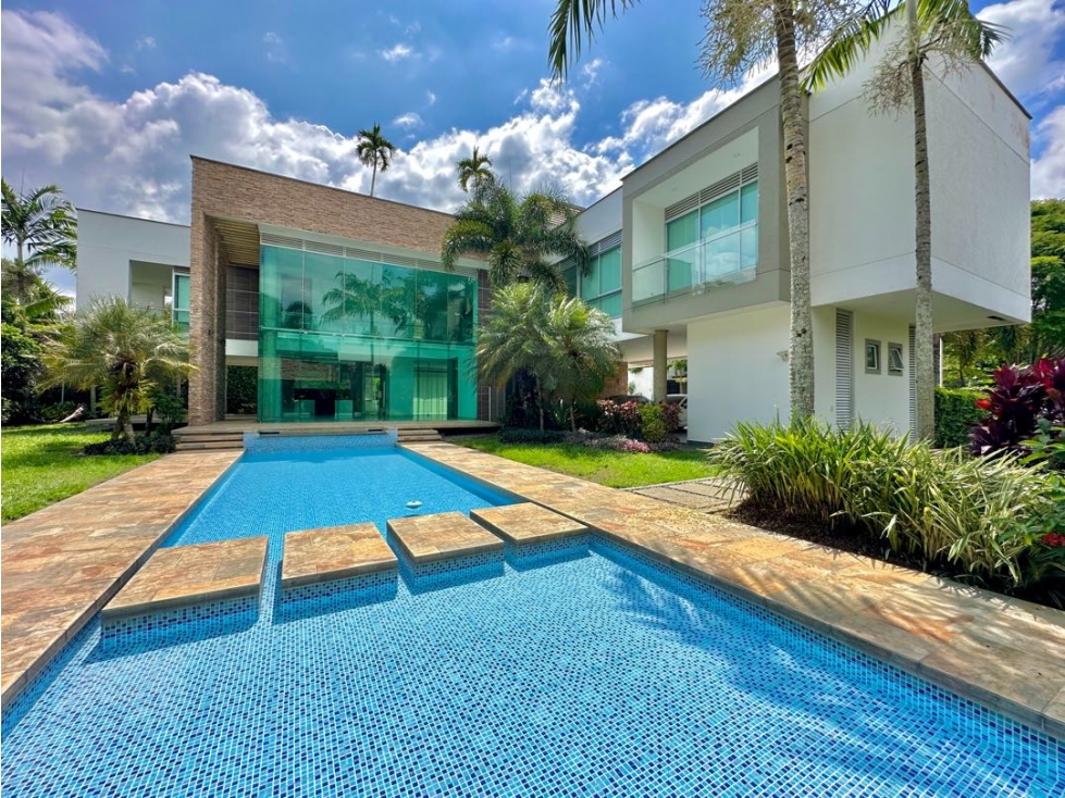 Hermosa Casa en Venta en La Viga