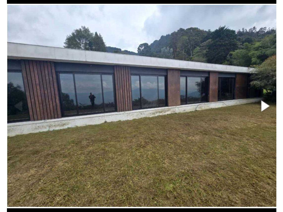 Hermosa casa en venta en las palmas